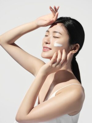 Nâng mũi bao lâu được trang điểm